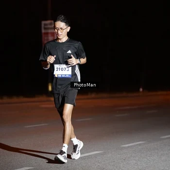 Runner Photo 8201084