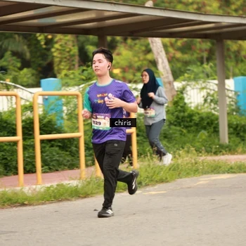 Runner Photo 8201085