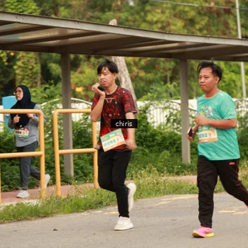 Runner Photo 8201099