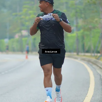 Runner Photo 8201130