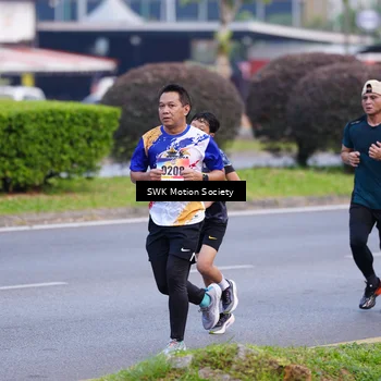 Runner Photo 8201134