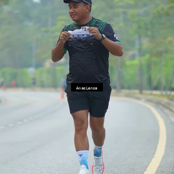 Runner Photo 8201138