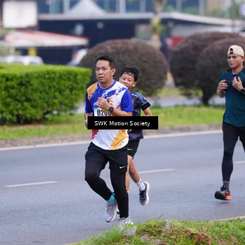Runner Photo 8201139