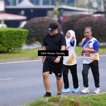 Runner Photo 8201170
