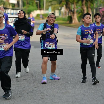 Runner Photo 8201202