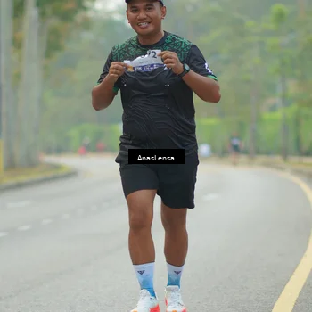Runner Photo 8201216