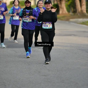 Runner Photo 8201281