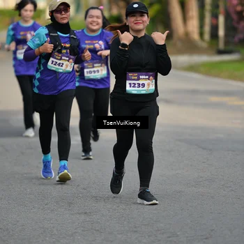 Runner Photo 8201306