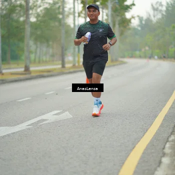 Runner Photo 8201341