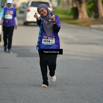 Runner Photo 8201405