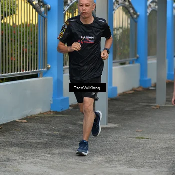 Runner Photo 8201420