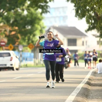 Runner Photo 8201425