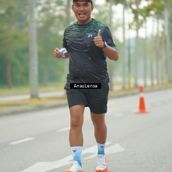 Runner Photo 8201454
