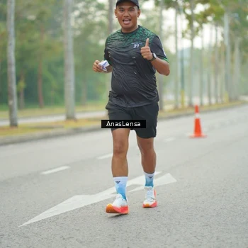 Runner Photo 8201471