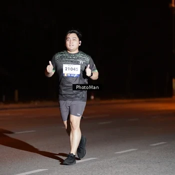 Runner Photo 8201477