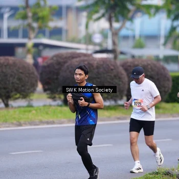 Runner Photo 8201504