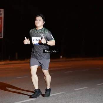 Runner Photo 8201510