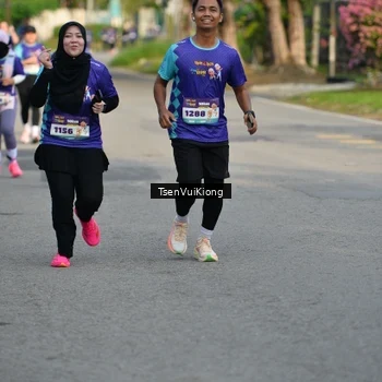 Runner Photo 8201535
