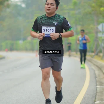 Runner Photo 8201559