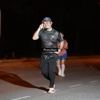 Runner Photo 8201574