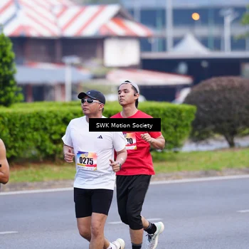 Runner Photo 8201651