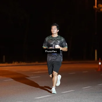 Runner Photo 8201716