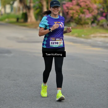 Runner Photo 8201802