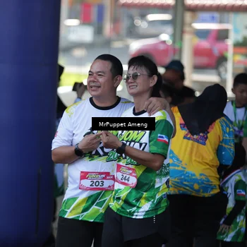 Runner Photo 8201849