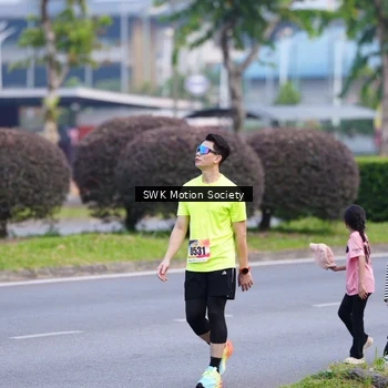 Runner Photo 8201899