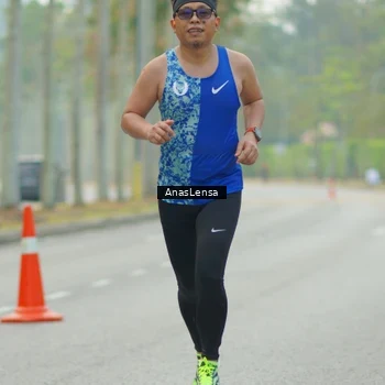 Runner Photo 8201901