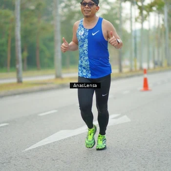 Runner Photo 8201931