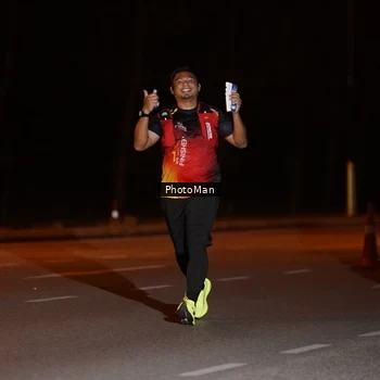 Runner Photo 8201935