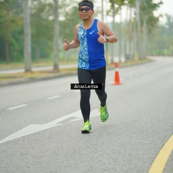 Runner Photo 8201936