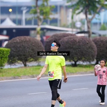 Runner Photo 8201947