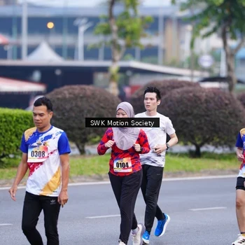 Runner Photo 8201959
