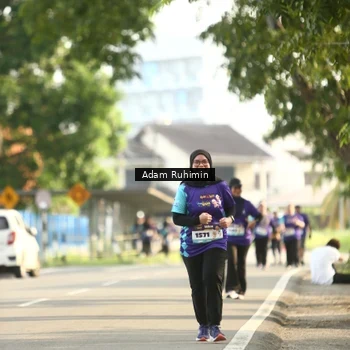Runner Photo 8202004