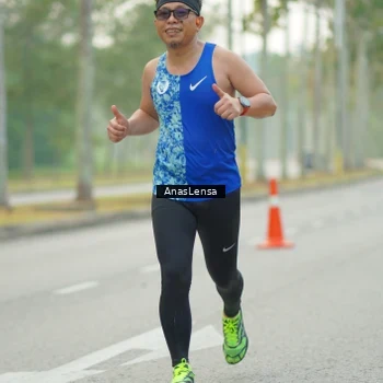 Runner Photo 8202010