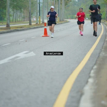 Runner Photo 8202024