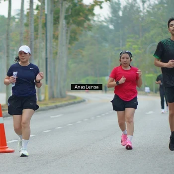 Runner Photo 8202025