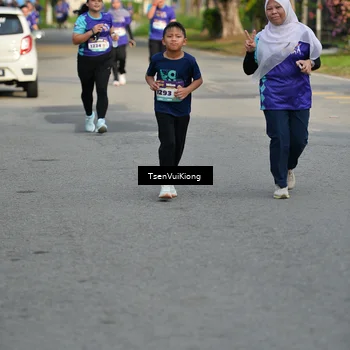 Runner Photo 8202064
