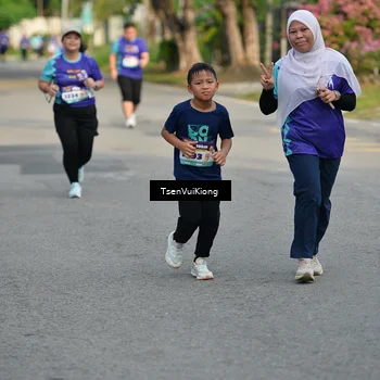 Runner Photo 8202084