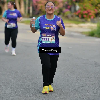 Runner Photo 8202101