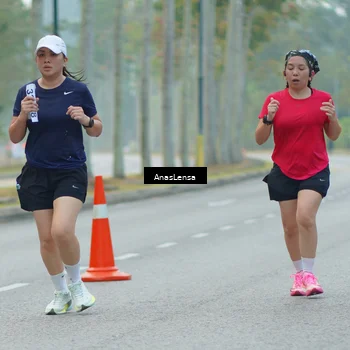 Runner Photo 8202119