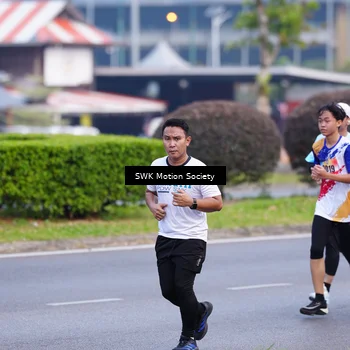 Runner Photo 8202134