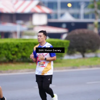Runner Photo 8202142