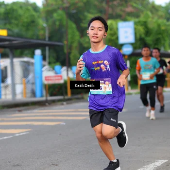 Runner Photo 8202194