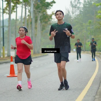 Runner Photo 8202206