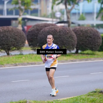 Runner Photo 8202245