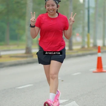 Runner Photo 8202302