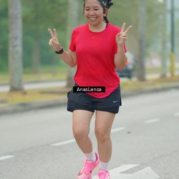 Runner Photo 8202311
